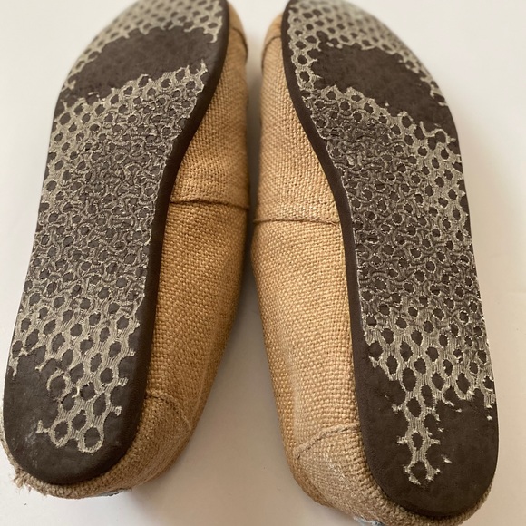 Toms tan - Picture 3 of 4